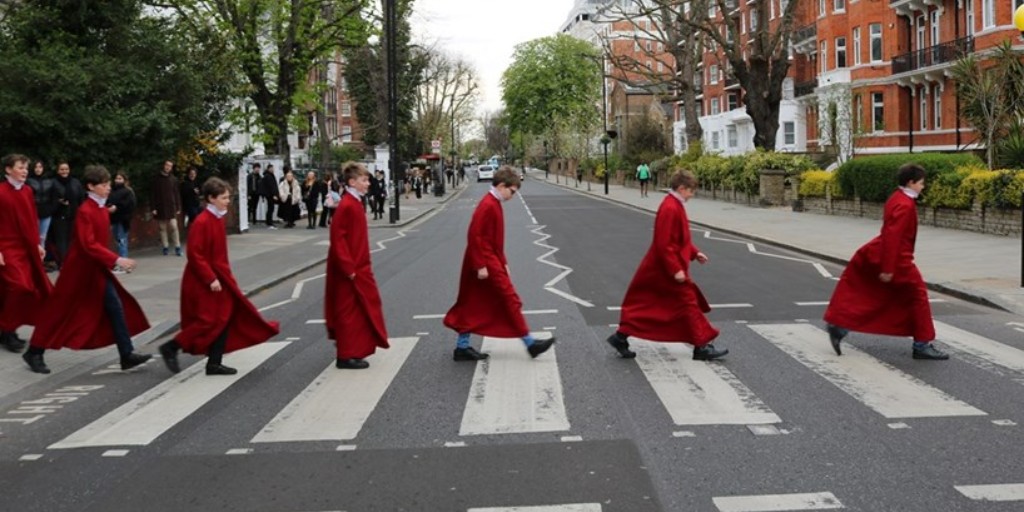 CofEWinchester's tweet photo. This week’s newsletter includes:

- An introductory letter from Stuart Bailey on how we spend our time
- News of the launch of the EDGE Hub Café
- News of Winchester choristers singing in a Grammy award winning track

https://t.co/k8svC6ipi7

Sign up: https://t.co/5dMaViaUmp https://t.co/0haf89MJTN