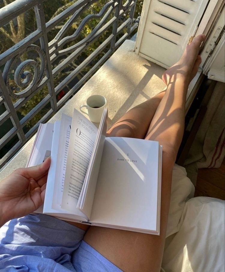 pradasunset's tweet photo. can’t wait for summer evenings https://t.co/7ssfzKjz7J