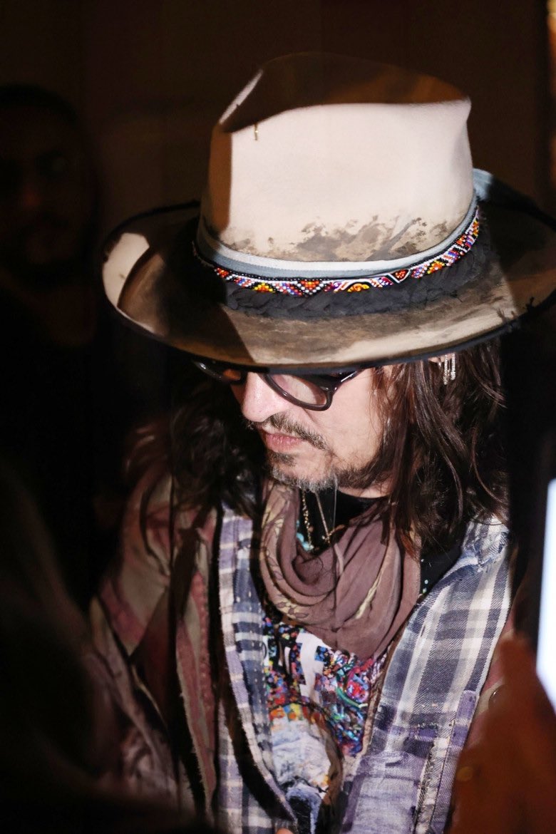loolidepp's tweet photo. New photo of #JohnnyDepp in Turin, Italy, 21th February 2024 🤎
Credits to owner https://t.co/MCkuHJ8vVH