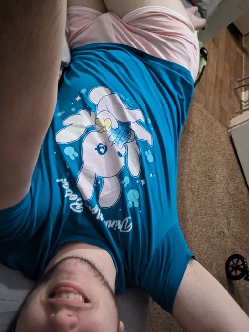 #Femboy powers, go 🥵 https://t.co/mL7fsVFXiG<a href="/tag/femboy"class="tags">#Femboy</a>