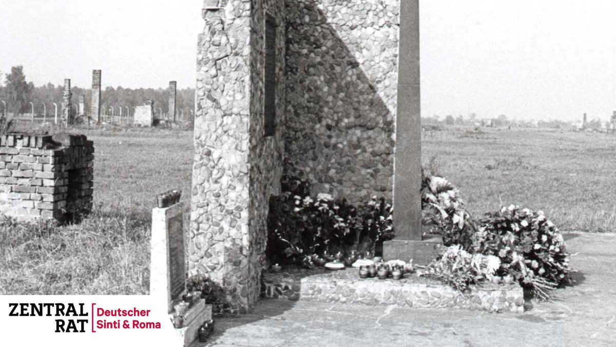 Der #Holocaust an den #Sinti und #Roma wurde in der BRD lange ignoriert. Denkmäler, wie hier in Auschwitz, waren oft privat finanziert.  Am 5. März wird in der Topographie des Terrors die Online-Enzyklopädie zum Holocaust an den europäischen Sinti und Roma vorgestellt. (1/2)