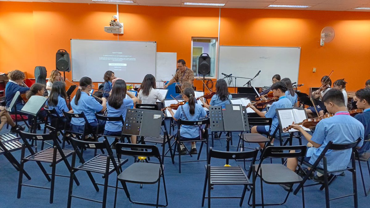 More specifically, discussing the details in the Sectional for string instruments, phrases, and dynamics
<a href="/bsj_jkt/">British School Jakarta</a> Wednesday 21 February 2024