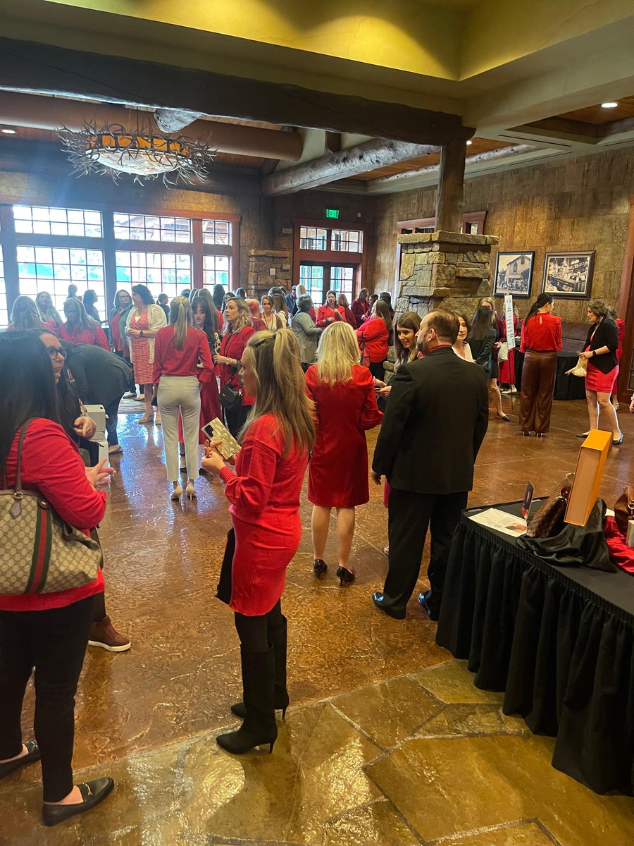 AHAMissouri's tweet image. Thank you, Springfield! ❤️ 

The Go Red for Women Luncheon was full of inspiration and purpose! Thank you to everyone who made the day so special. From volunteers to sponsors, you all are saving and changing lives! #GoRedforWomen #SpringfieldGoRed
