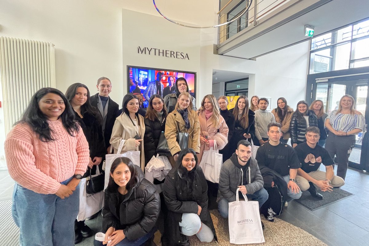 EU_group's tweet photo. πA fantastic day at @mytheresa HQ!
Our students gained valuable insights and enjoyed an exclusive office tour.β¨
Big thanks to our hosts for an unforgettable experience! Ready to explore the world of luxury fashion?
#EUexperience #EUMunich #EU #Business #School https://t.co/kMnkBDogft