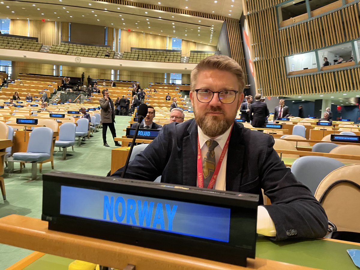 2 years of full-scale invasion, 10 years of war of aggression. State Secretary @EivindVP attending the #UNGA debate on #Ukraine, reaffirming 🇳🇴's unwavering support for 🇺🇦’s independence and territorial integrity and our condemnation of Russia's illegal war. #StandWithUkraine