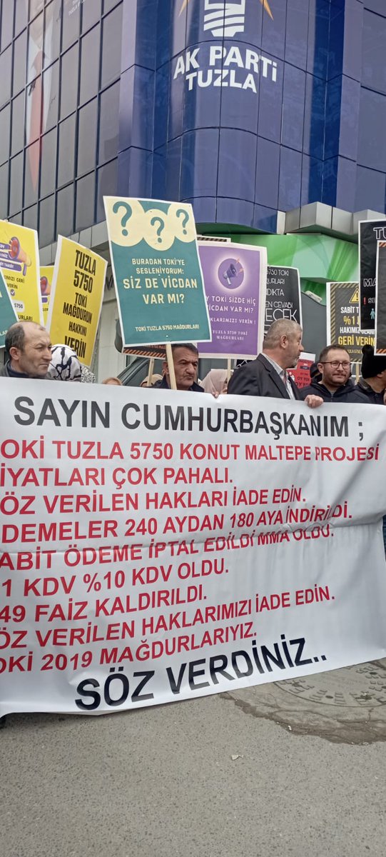 demet550451's tweet photo. @fikobalta Hakkımız olanı verin artık bu iş fazla uzadı seçim öncesi yalanlarınızla avutmayın bizi nasıl devlet adamısınız halkını kandıran umut aşılayan devlet büyüğümü olur ?#MuratKurum https://t.co/bIIrvrcp4F