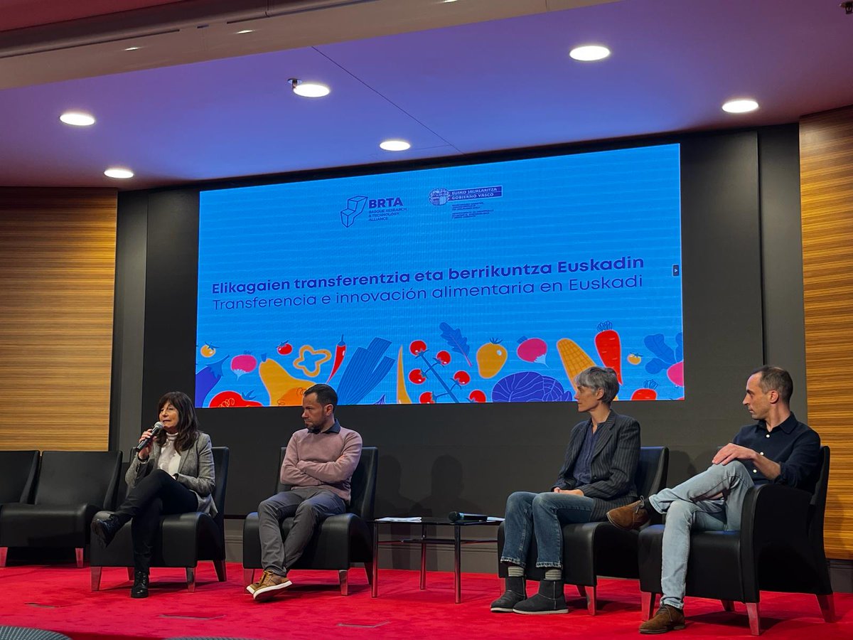 MirenCajaravill's tweet photo. Fantástica oportunidad de presentar nuestra investigación novedosa en la Jornada de  Transferencia e Innovación Alimentaria en Euskadi, en el parque tecnológico de Araba. Importante visibilizar el papel de la @upvehu en la innovación en todos los sectores.
@pie_upvehu @ztf_fct https://t.co/zd1re1PGfw