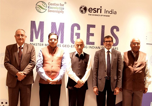 InvGurInd's tweet photo. Esri India, CKS to train 5 lakh students in geospatial tech skills in 5 yrs

https://t.co/nubvdlHtlM

#Industry @isro @EsriIndia @CKSIndia #MMGEIS #ASKiranKumar @agendra @vinitgoenka #Technology #spacesector #Investmentguruindia https://t.co/ZiHFbk9ofh