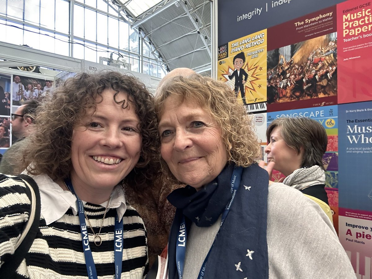 Excited to have met Lin Marsh, a composer and choral musician I truly admire for her dedication to education! 🎶 Such an inspiring figure in the music world. #MusicEducation #Inspiration #mdee24 #linmarsh