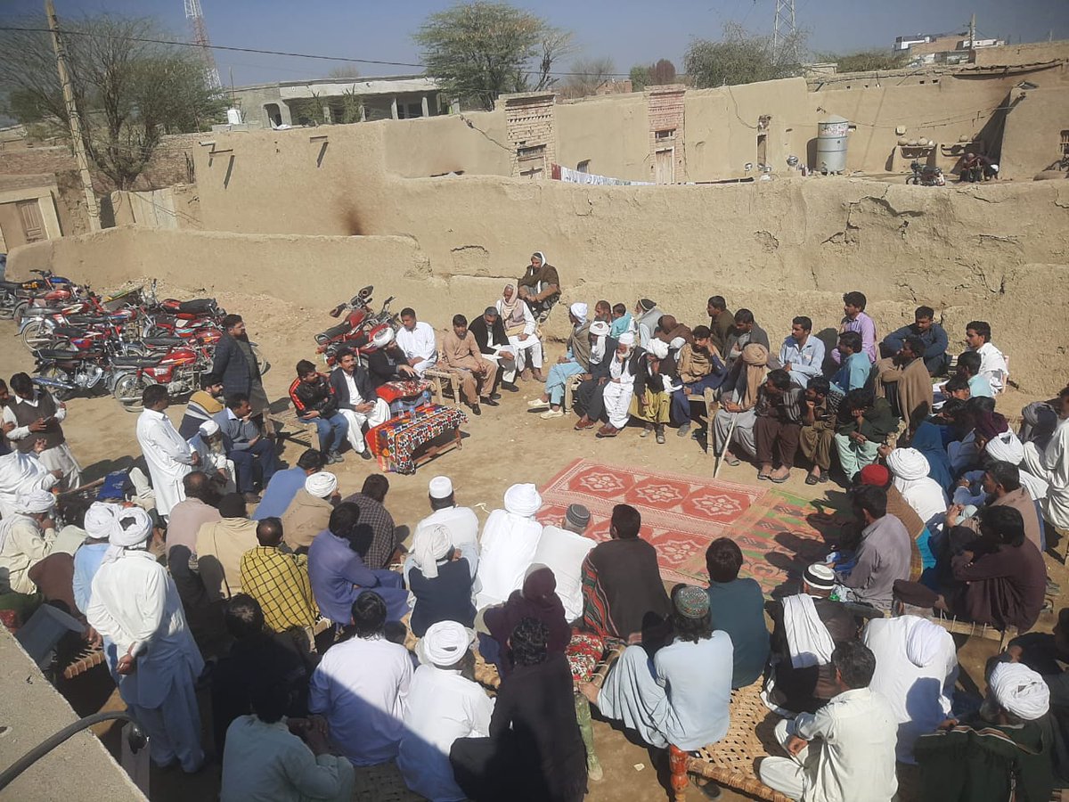 PRMSC_Official's tweet image. Punjab Rural Municipal Services Company team, led by Social &amp;amp; BCC Specialist, Mr. Amanullah, the BCC Officer, and the Taunsa Tehsil Team, alongside Program Head and Program Manager of SPO, visited villages Mouza Bohar, Douna, Jhoke Bandu, and Basti Buzdar. 
#PRMSC #WorldBank
