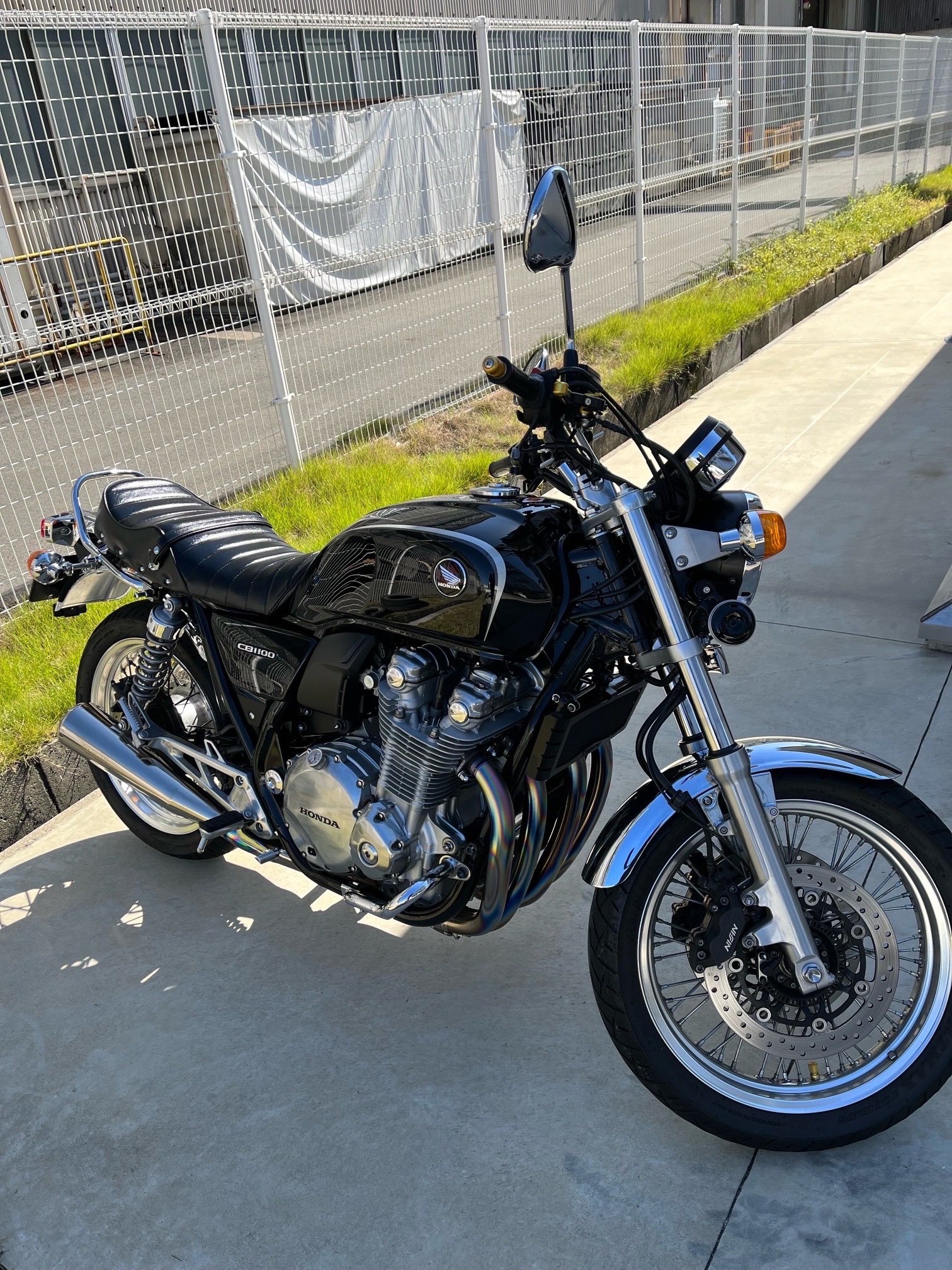 CB1100 始ま 変形タックロールシート チョビ三段 CB1100 始ま 変形タックロールシート チョビ三段