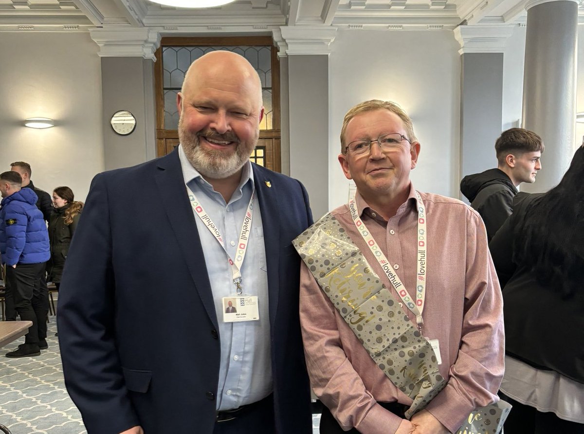๐๐๐ฅ๐ฅ ๐๐ฆ๐๐๐ค๐ (@cexhcc) on Twitter photo As every Returning Officer knows, a good Electoral Services Manager is worth their weight in gold & <a href="/Hullccnews/">Hull City Council</a> have been lucky to have a fabulous one.
Andrew Stead retires today after 41 years of service, so a huge thank you from me, & from all your friends & colleagues ๐๐๐ As every Returning Officer knows, a good Electoral Services Manager is worth their weight in gold & <a href="/Hullccnews/">Hull City Council</a> have been lucky to have a fabulous one.
Andrew Stead retires today after 41 years of service, so a huge thank you from me, & from all your friends & colleagues ๐๐๐