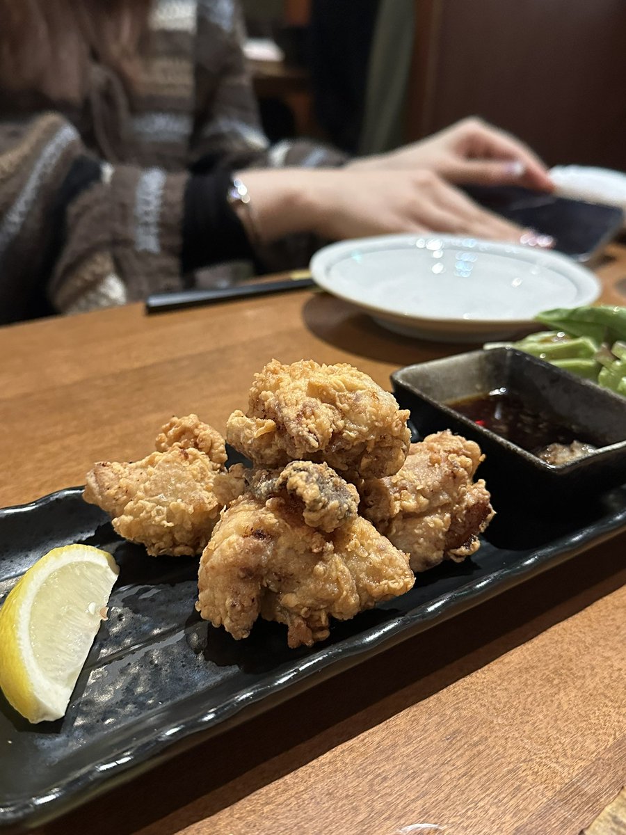 Stringsweet1's tweet photo. 📍鶏Dining&amp;Bar Goto 

ขออวยยศให้เป็นร้านที่ทำโอยาโกะด้งและเมนูไก่ได้อร่อยมาก โอยาโกะด้งจานนี้องค์ประกอบทุกอย่างลงตัว รสไม่ได้จัดจ้านหนักมือ แต่เป็นความอร่อยลงตัวตั้งแต่ ไก่ ไข่ และข้าว ใครไปโตเกียวอยากให้แวะไปลองดูค่า อร่อยแน่นอน!

#รีวิวญี่ปุ่น #อร่อยบอกต่อ #aroi @aroii https://t.co/SSB2Sgxz3C
