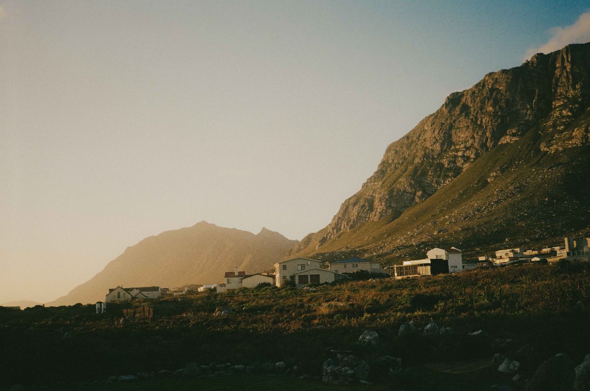 alexkibb_'s tweet photo. Getaways with friends in South Africa #35mm https://t.co/Z0V6ULcHS1