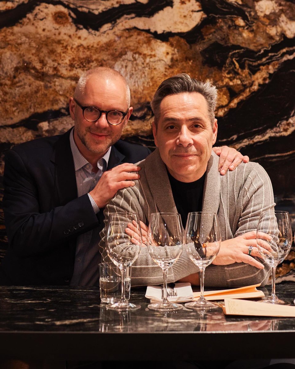 bonkowskimw's tweet photo. Delighted to co-host a special @50ggw dinner in Warsaw with 🇬🇷 wine ambassador extraordinaire @ykarakasisMW.
The wines were universally loved by a fully booked room at ✨wine bistro Kieliszki with a bold menu by chef Sebastian Wełpa & service by head somm Paweł Demianiuk. 
Greek wines continues their ascent in Poland. 

#50greatgreekwines #50ggw