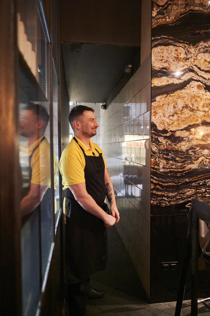bonkowskimw's tweet photo. Delighted to co-host a special @50ggw dinner in Warsaw with 🇬🇷 wine ambassador extraordinaire @ykarakasisMW.
The wines were universally loved by a fully booked room at ✨wine bistro Kieliszki with a bold menu by chef Sebastian Wełpa & service by head somm Paweł Demianiuk. 
Greek wines continues their ascent in Poland. 

#50greatgreekwines #50ggw