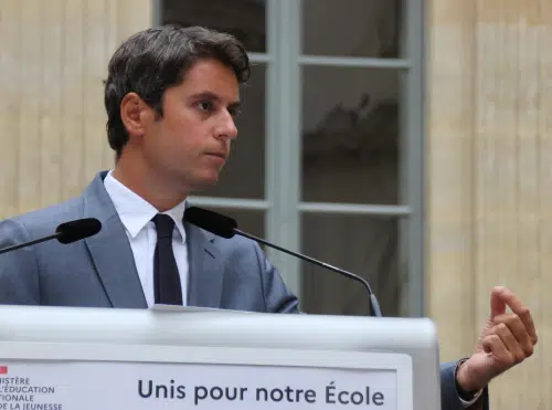 cafepedagogique's tweet photo. Près de 700 millions supprimés à l'Education nationale - Mis à jour https://t.co/na9jiLf7Rq https://t.co/8ApA5GBezr