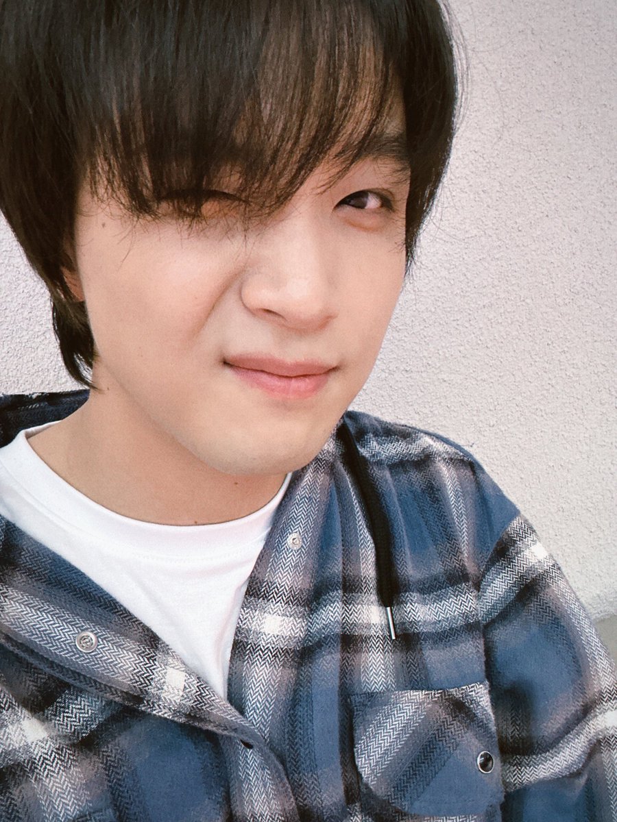 haechanprints's tweet image. HAECHAN BBL 🐻💌

*📸*
“today’s haechan”