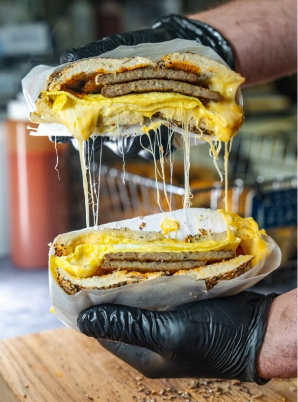 bagelboss's tweet photo. Good morning, #FoodieNation! 🌅 Wake up to the symphony of #CheesePulls with our epic breakfast bagel 🥯🧀. It's a triple-threat: toasty, eggy, and oh-so-cheesy! 🍳🎉 Your taste buds will thank you. #BreakfastGoals #CheesyDelights #SausageSensation 🤤👌✨ https://t.co/JVmLtmIexH