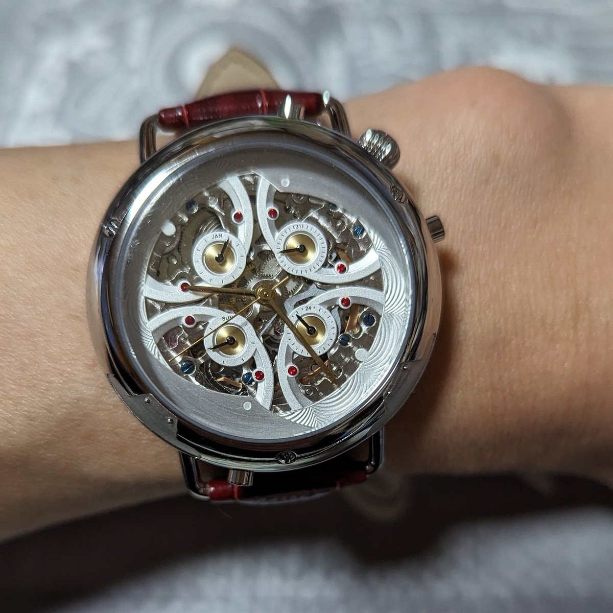 SuperGroupiesから ターニャ・デグレチャフ モデル 機械式腕時計 届き