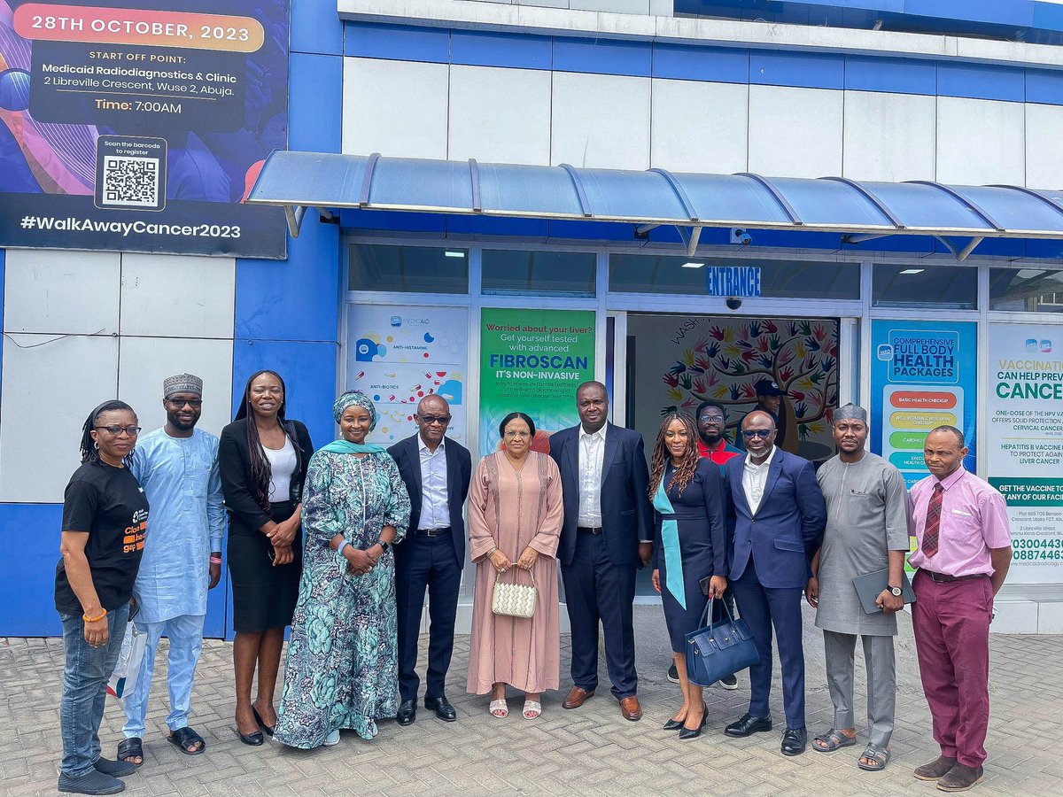 MedicaidcfP's tweet photo. Breaking Barriers for Cancer Care! 

Yesterday, we were pleased to welcome @Roche International’s African Head, Mr Maturin Tchoumi @Tchoumim alongside other distinguished representatives at our facility. 

Our MD/CEO, Dr. Zainab Shinkafi-Bagudu, and Dr. Florence Ajimobi, representing First Ladies Against Cancer @FlacNigeria , were also present to receive them. 

Prioritizing Access: 
Our commitment ensures vital drugs reach those in need. Emphasis were made on sustainable solutions for improved drug availability, enhancing cancer care accessibility. We explored strategies to boost screening and drug availability, working towards inclusive healthcare.

We also took our guests on a tour of our MEDICAID facility. 

We are excited about our existing partnership with Roche through our #PACE program (Patient Access to Cancer Care), we aim to strengthen it and strategize for broader accessibility. 

#CancerCare #HealthForAll #AccessToHealth #MedicaidCancerFoundation #RocheInternational #FirstLadiesAgainstCancer #GlobalHealth