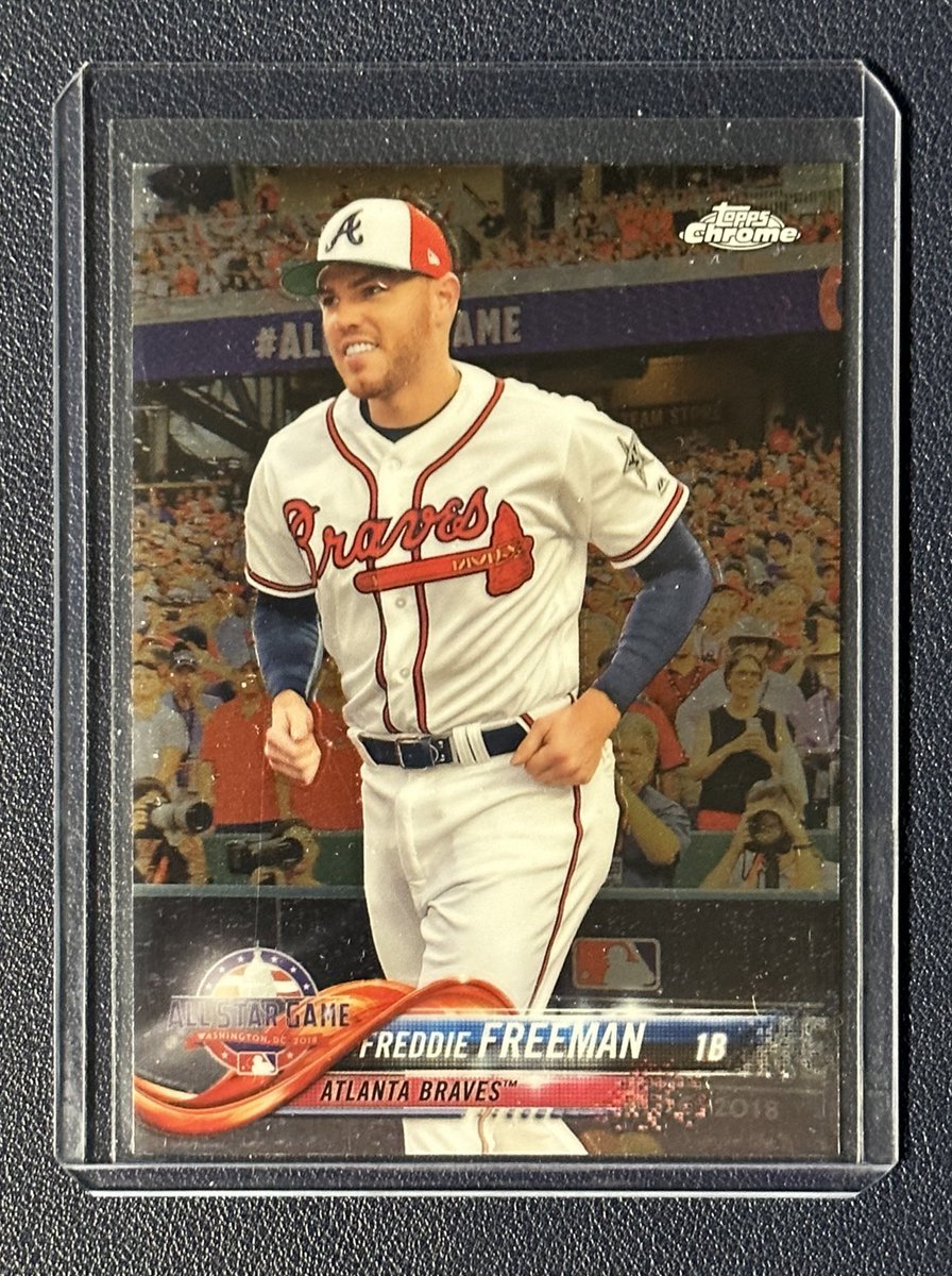 YeahThoseCards's tweet photo. Day 22 & 23
#FrankFebruary plus Freddie Freeman
#PCFebruary #bighurt #frankthomas @whitesox @freddiefreeman5 #freddiefreeman #donrusselite #leaf @topps #toppsgoldlabel #toppschrome #allstargame @mlb #baseball #baseballisback #sportscards #whodoyoucollect #thehobby https://t.co/phTIWgzJ6P