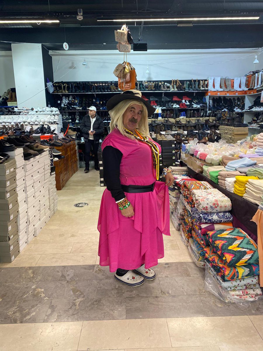 Şu şekil kafayı kırsam mı