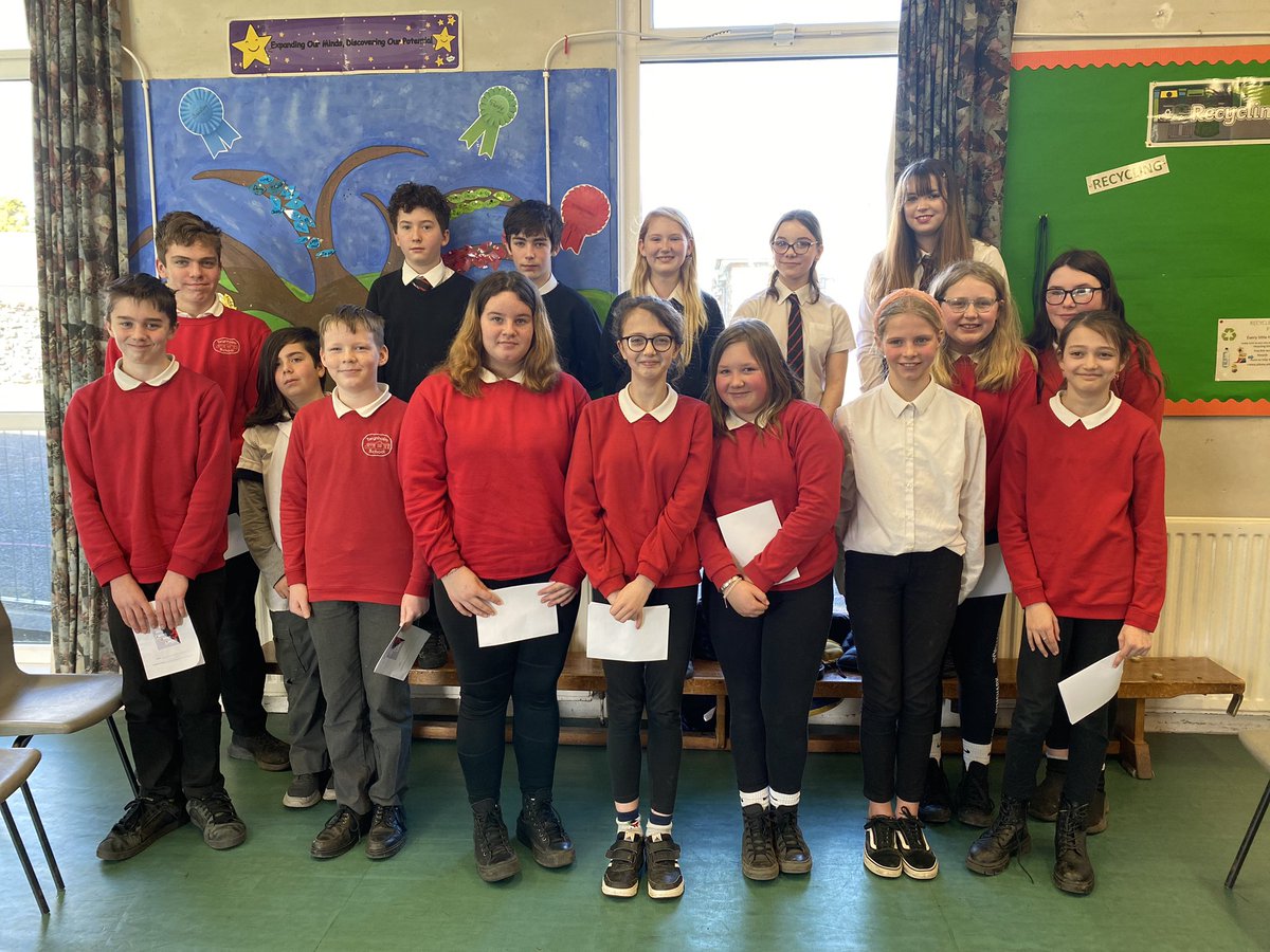 The P7s enjoyed a visit from last years ‘Twynalites’ to discuss transition to secondary school. Thank you S1! 😊👍🙌🤩