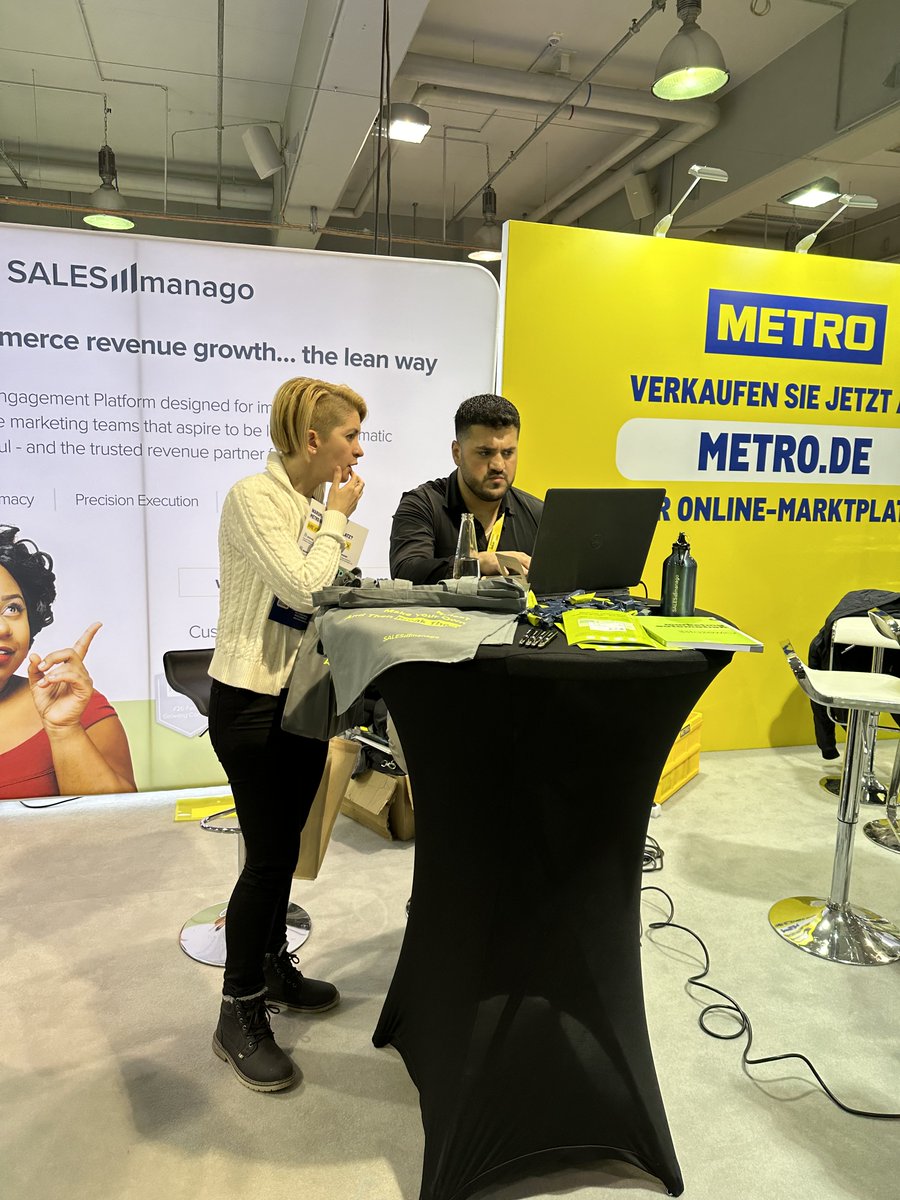 SALESmanago tweet media