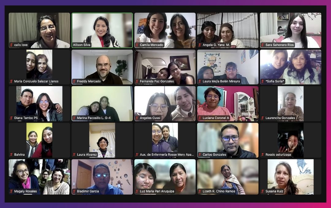 ¡El ejemplo tiene más fuerza que todas las reglas! ¡Gracias familias por su amor y apoyo en la construcción del nuevo talento en tecnología! 💜
Te presentamos los mejores momentos del Taller Importancia del Entorno Familiar: mujeres360.org/familia/mujere…
#Mujeres360 #AmoLaTecnología