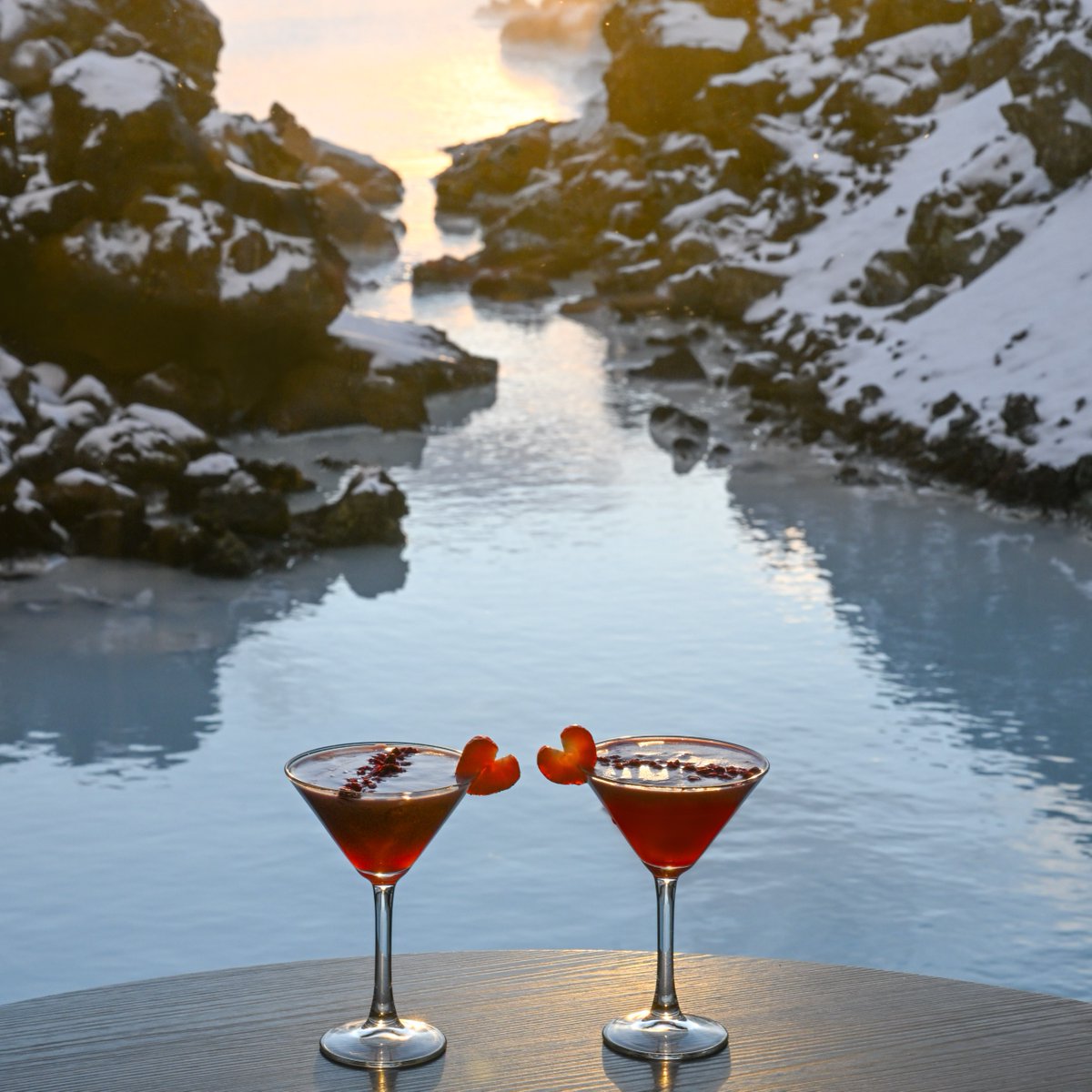 Icelanders are gearing up to celebrate the annual Women's Day this weekend. At Lava Restaurant, we've crafted a special menu just for the occasion, perfect for celebrating the wonderful women in your life or for sharing a romantic moment in the midst of a natural wonder. 🩵