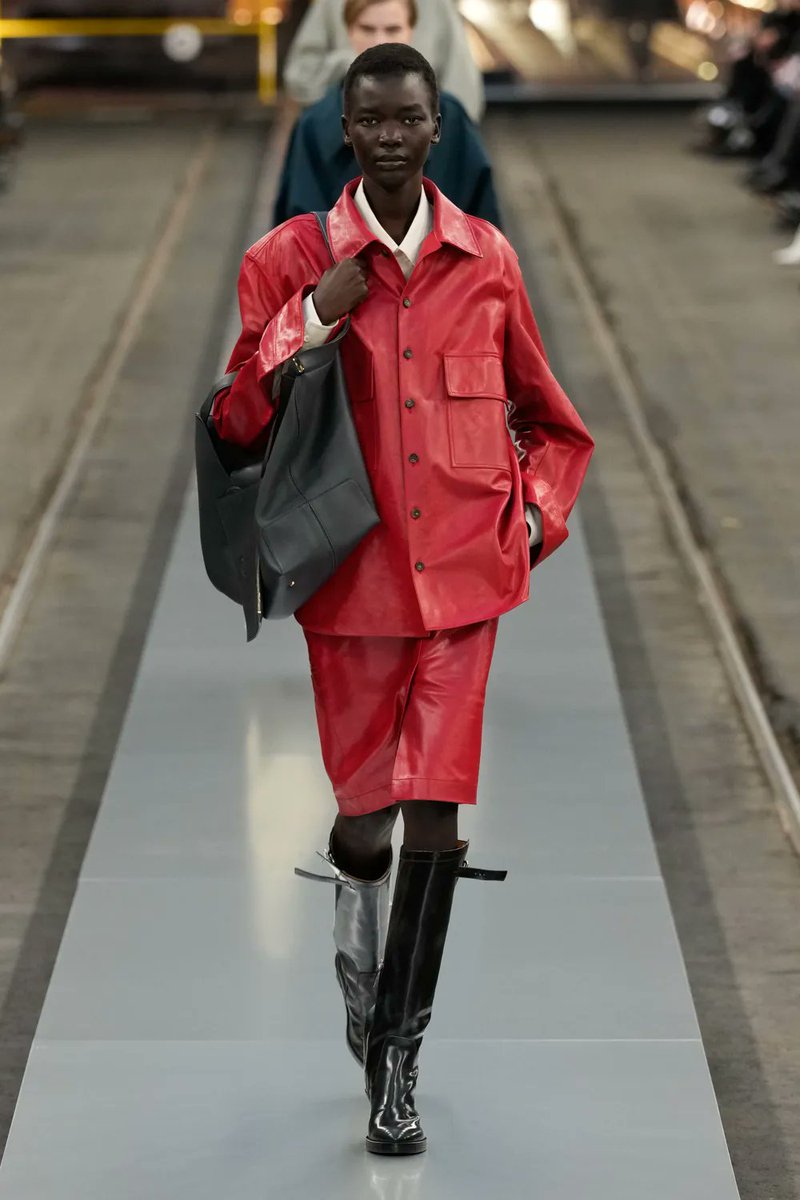 XFashion tweet picture