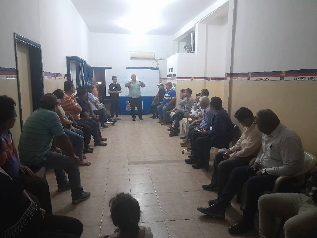 PCD_Merida's tweet image. #22Feb se realizó importante reunión de organización en la casa del partido UNT en el municipio Alberto Adriani, se conformo la plataforma GANA 
En la parroquia José Antonio Páez de la entidad Adrianista.
Nuestro partido siempre consecuente hasta el final!!