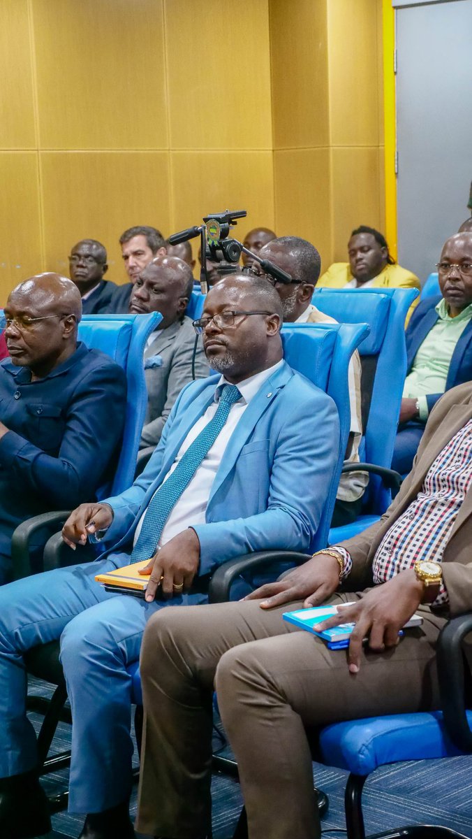 J'ai échangé ce 22 février 2024 avec la LINAFP, la LINAFFEM et l'association des clubs de Football pour la reprise des champions nationaux. Les différentes parties se sont accordées pour reprendre les compétitions le 30 mars 2024.