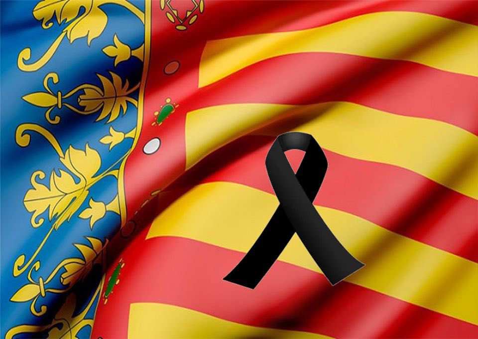 Consternado por el trágico incendio de ayer en Valencia. Mis pensamientos están con todas las familias afectadas. Mi agradecimiento y reconocimiento también a todos los bomberos y personas involucradas en combatir el fuego y la situación.