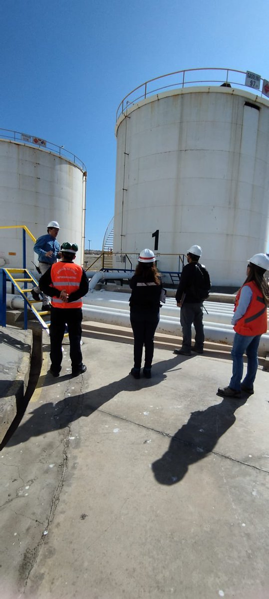 Personal de la Capitanía de Puerto de Caldera y <a href="/Maritgobcal/">Gobernación Marítima de Caldera</a> realizaron fiscalización Subprograma de Resolución de Calificación Ambiental en Terminal Marítimo Rocas Negras COPEC, en conjunto a <a href="/sernapesca/">Servicio Nacional de Pesca y Acuicultura 🇨🇱</a> y <a href="/SMA_CL/">Superintendencia del Medio Ambiente</a> 
<a href="/DGTM_Chile/">DIRECTEMAR - Armada de Chile</a>