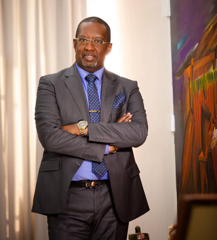 Il était temps de revoir le modèle de financement du sport national. Le nouveau modèle repose sur les sociétés, via la Responsabilité Sociétale des Entreprises pour des compétitions désormais pérennes.