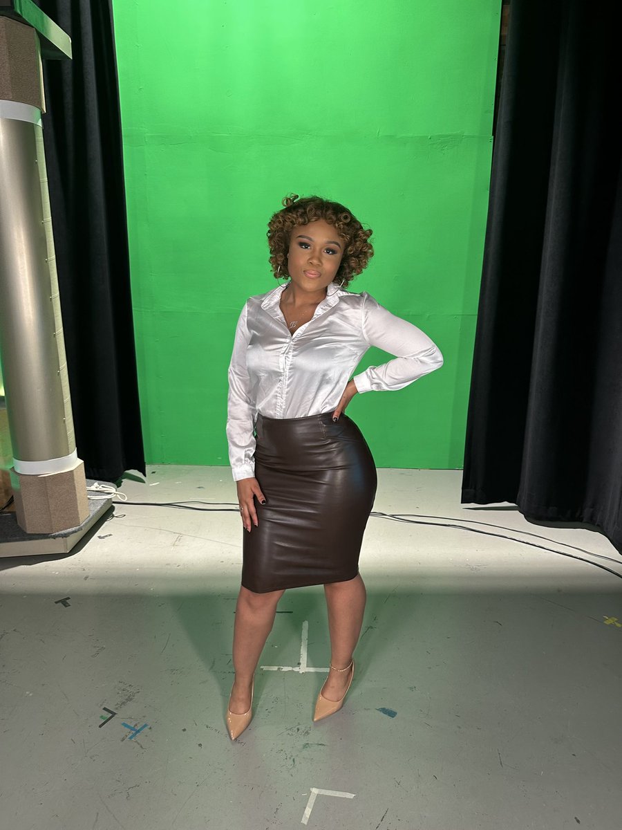 ruffinzo's tweet image. Weather girl 🤍💚Focal Point News #msu #spartans