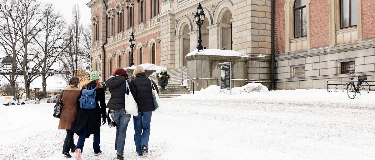 Strengthen academic freedom at all levels, increase level of compensation for higher education and direct research funding towards excellent research. These are some of the messages conveyed in Uppsala University's budget submission to the government: uu.se/en/news/archiv…