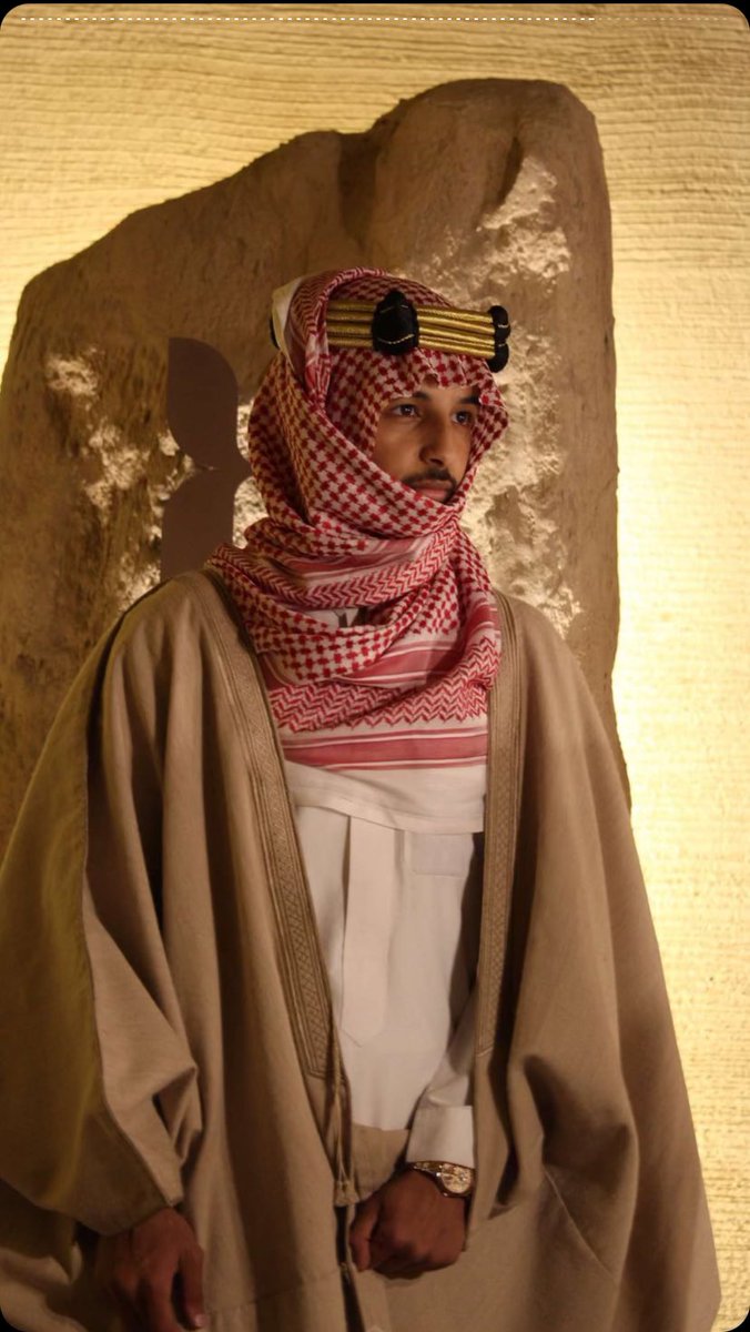 iii_t70's tweet photo. #عزيز_في_يوم_التأسيس
عزيز بن محمد✨
يارب افوز😢 https://t.co/sEls20cBIt