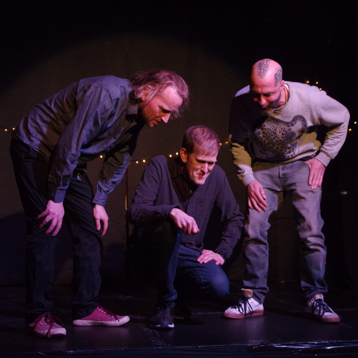 scoopsimprov's tweet photo. Silly scenes from Ben, Ric &amp; Simon at February's Scoops - catch (two of) them again on March 5th at THE HARE AND HOUNDS! Tickets: https://t.co/We8PR6hVIJ
#improv #improvcomedy #comedyshow #brightoncomedy #improvcomedybrighton #comedynight #brightonimprovscene #comedy https://t.co/QzvGmHtbQZ