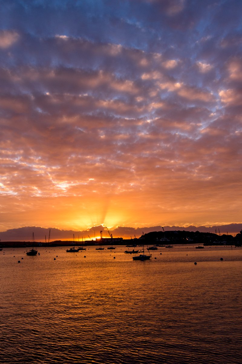 Sunrise behind Falmouth docks in February five years ago... Where has the time gone? ⌛ #lovefalmouth #falmouthcornwall #falmouth #cornwall #sunrise #docks