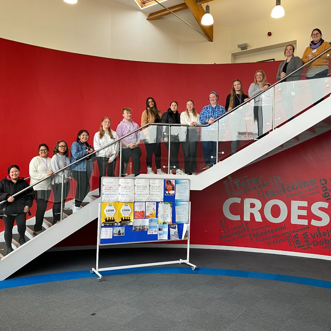 🇨🇦 Our student exchange guests from Edmonton have arrived! We're thrilled to welcome @NorQuest college who graciously hosted our healthcare students and staff from the Aberystwyth campus over in Alberta last week. This week they also visited @ColegSirGar #Graig campus.