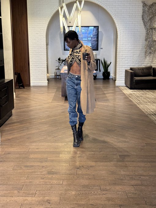 Coffee Run. https://t.co/fxNRkRKdCi