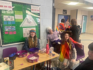A huge thank you to Ms Frediani @RosshallReads @RosshallEquali1 and our amazing LGBT Champions for fantastic organisation of Purple Friday Great day had by all and lots of fun fundraising too! 🏳️‍🌈🏳️‍⚧️💜💜💜 #equality #community #inclusion