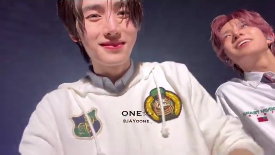 heehoonfeed's tweet photo. THIS IS NOW MY FAVORITE HEEHOON PHOTO SEQUENCE🥺🫶🏻 https://t.co/O5HdZvmih0