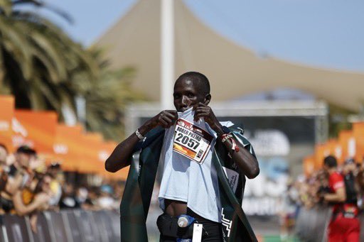 TerritorioTrail's tweet image. #TransGC | Robert PKEMOI MATAYANGO revalida el título en el Maratón de @ @TransGC 

Foto: Carlos Díaz