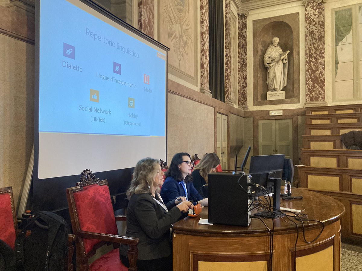 L’ultima relazione del congresso #AItLA2024 su plurilinguismo e atteggiamenti linguistici negli studenti delle scuole superiori a Torino, a cura di Marina Castagneto e Francesca Farcomeni.