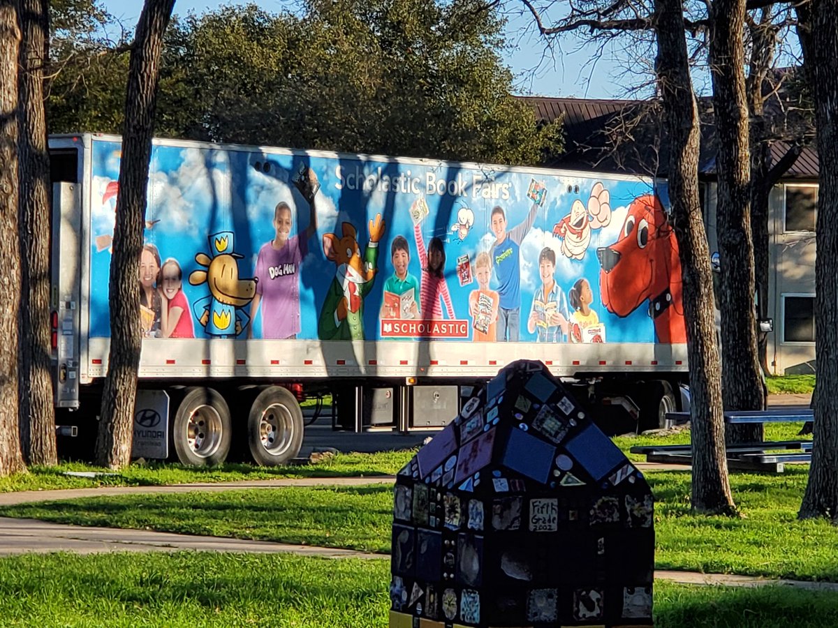 Anderson Mill Elementary Library tweet media