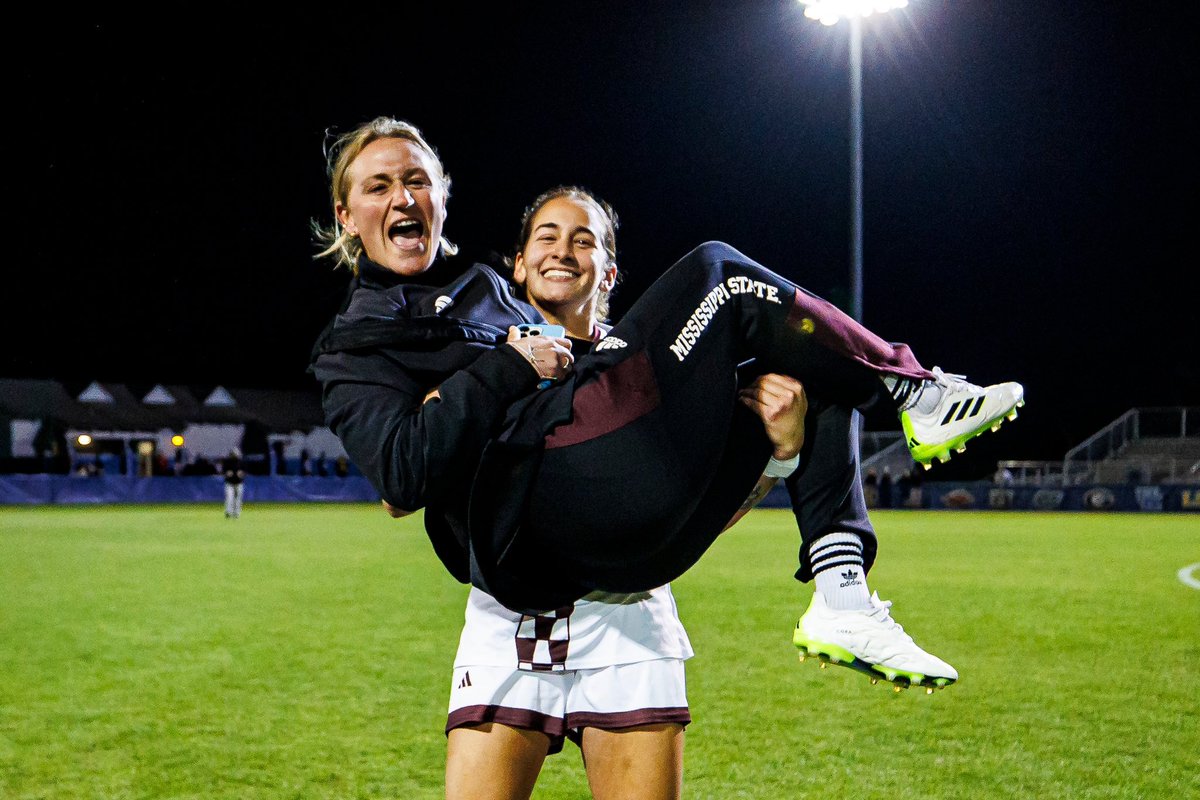 HailStateSOC tweet picture